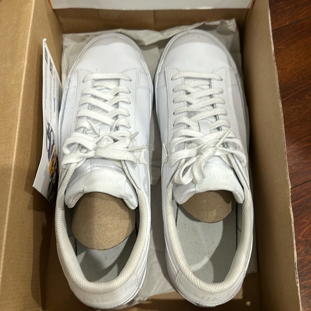 2019 Blazer Low LE 'Triple White' - Men’s size 11.5